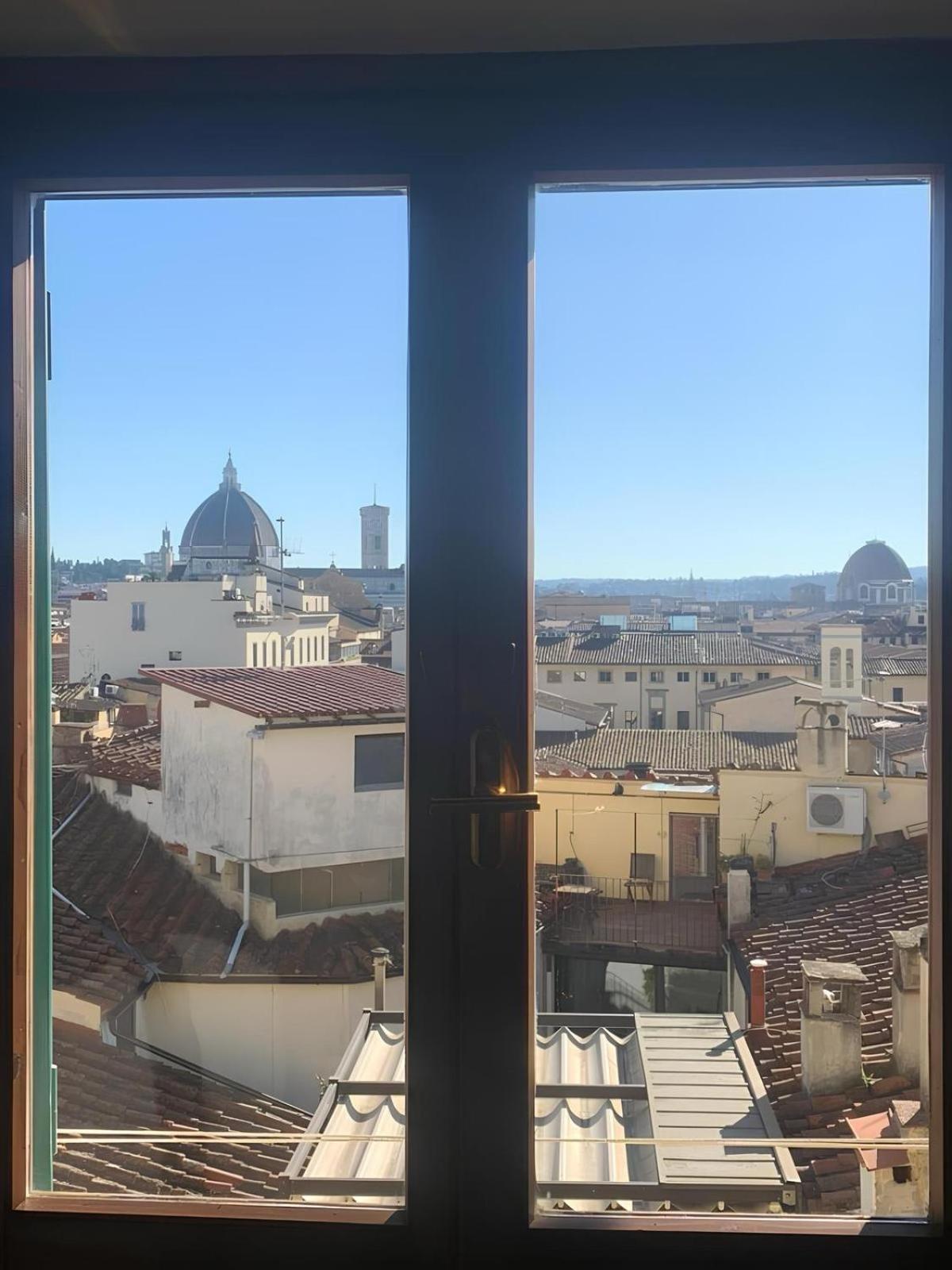 Cavour 83 Apartamento *